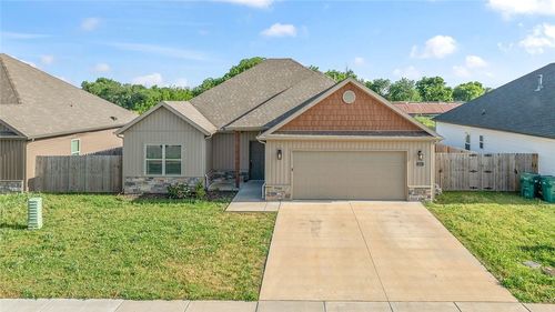 1031 Pebble Pass, Centerton, AR, 72719-5091 | Card Image