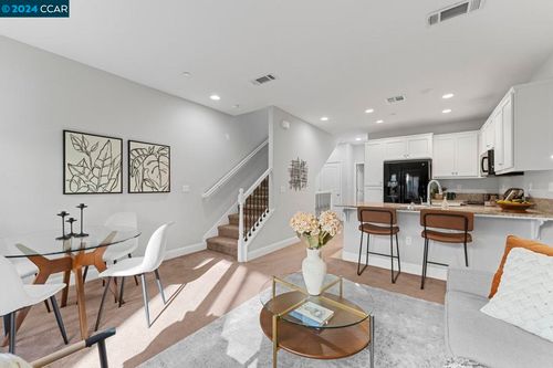 unit-2-1252 Detroit Ave, Concord, CA, 94520-3889 | Card Image