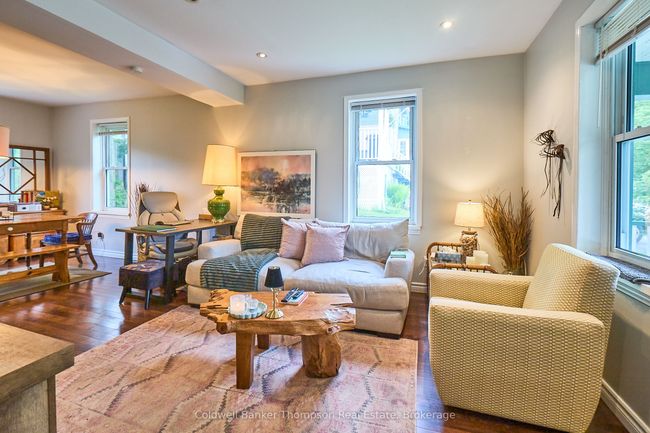 19 Florence St E, House other with 3 bedrooms, 2 bathrooms and 2 parking in Huntsville ON | Image 11
