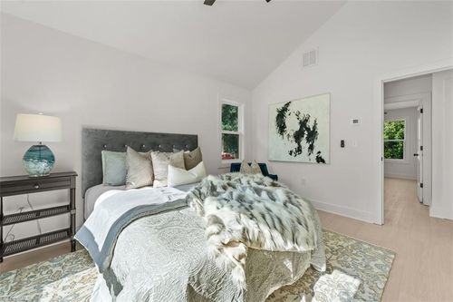 210 S Carter St, Liberty, NC, 27298-3138 | Card Image