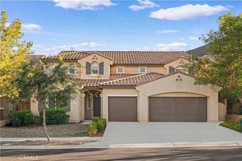 7525 Sanctuary Dr, Corona, CA, 92883 | Card Image