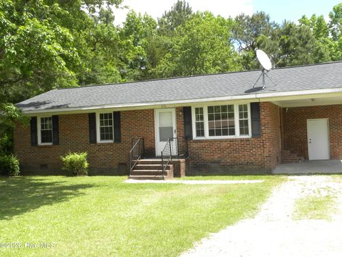 210 Russell Dr, Princeville, NC, 27886-9540 | Card Image