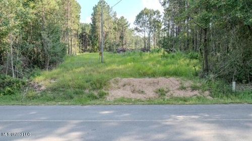 174 Pap Armstrong Rd, Wiggins, MS, 39577-8355 | Card Image