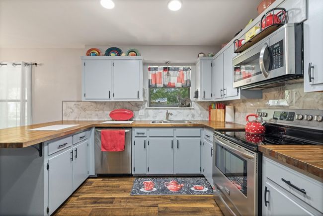 3704 Del Rio Ct, House other with 3 bedrooms, 2 bathrooms and 4 parking in Georgetown TX | Image 8