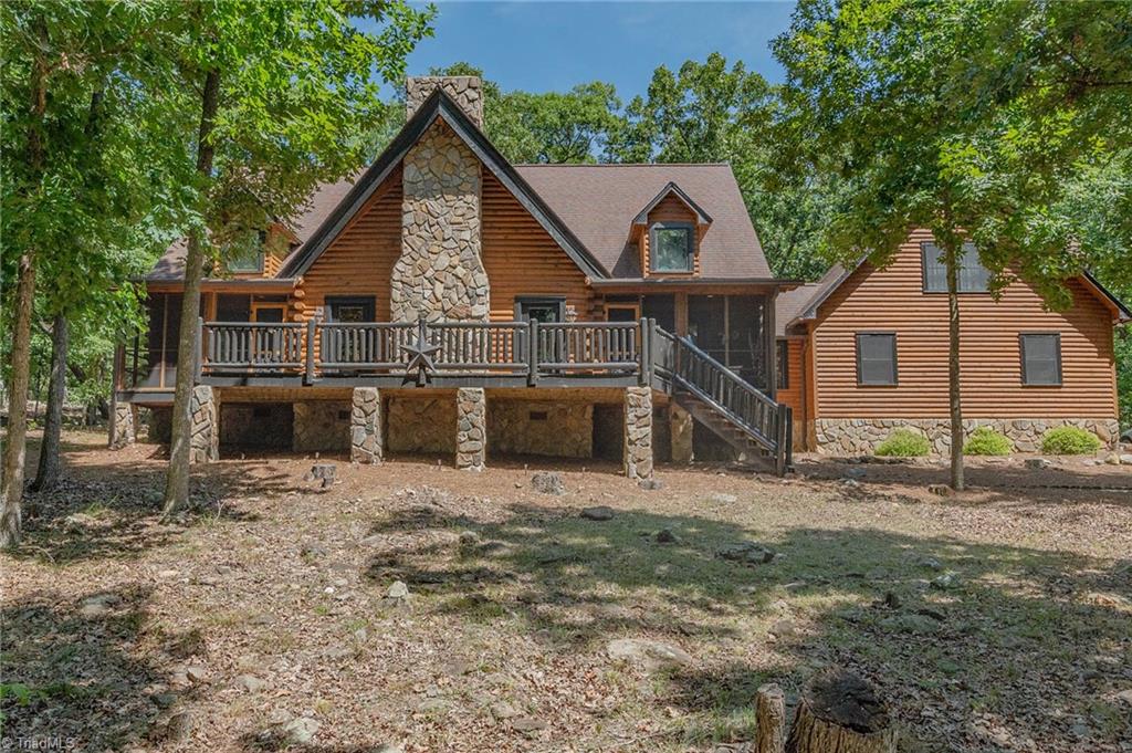Rocky Cove Ln, Denton, NC 27239