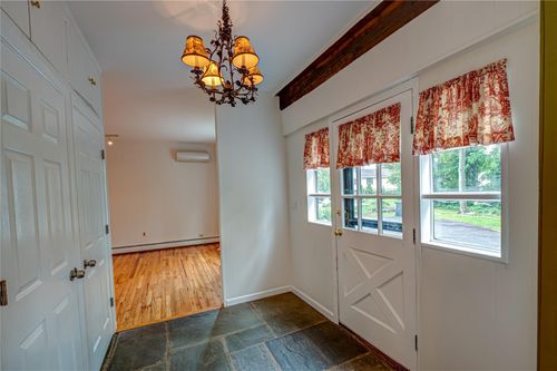 7 Village Way, Smithtown, NY, 11787-3707 | Card Image