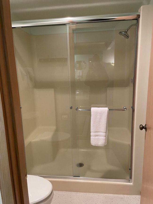 20-2-PrimeShower | Image 25