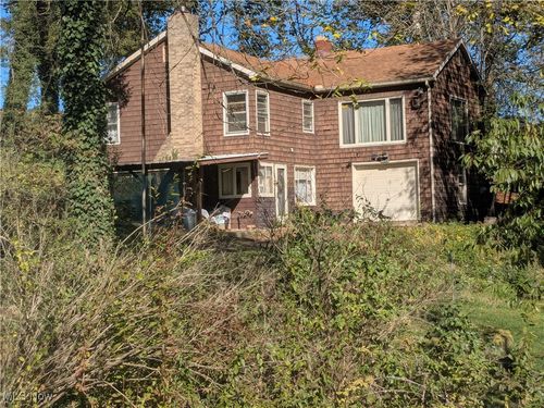 9043 Strasburg Bolivar Rd Nw, Strasburg, OH, 44680-8942 | Card Image