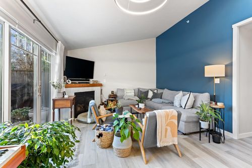 32-1821 Willow Cres, Squamish, BC, V8B0L9 | Card Image