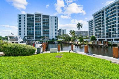 C-115 - 4744 S Ocean Boulevard, Condo with 3 bedrooms, 2 bathrooms and null parking in Highland Beach FL | Image 3