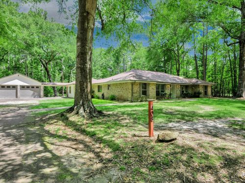 408 Eucalyptus St, Village Mills, TX, 77663 | Card Image