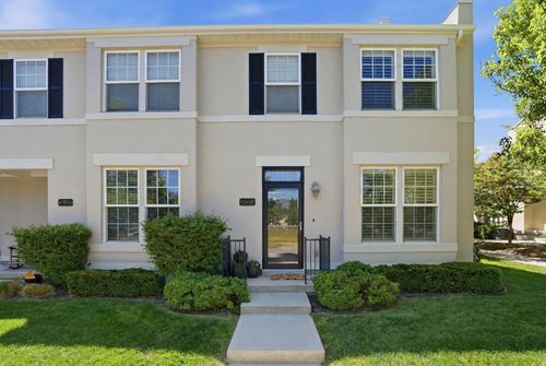 10638 S Cave Run Ln, South Jordan, UT, 84009-5704 | Card Image