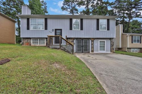 5598 Emerald Gln, Stone Mountain, GA, 30088-3466 | Card Image