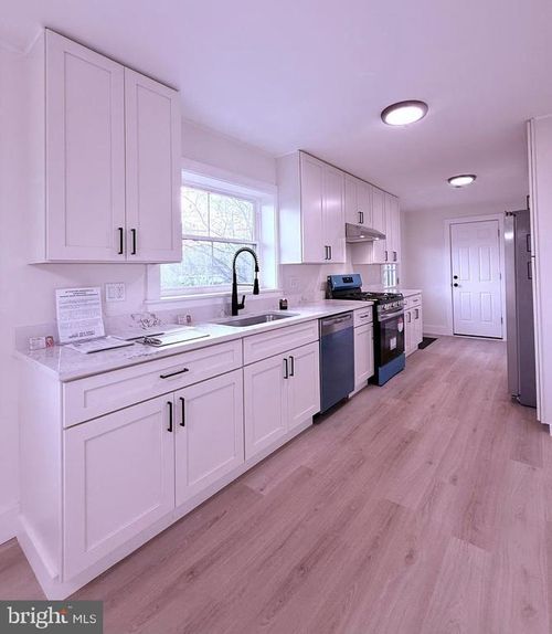 1821 E Main St, Millville, NJ, 08332-3513 | Card Image