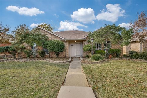 3905 Silver Maple Drive, Carrollton, TX, 75007 | Card Image