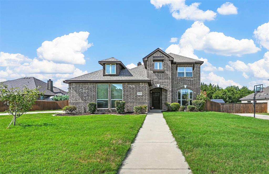 Berkshire Dr, Midlothian, TX 76065