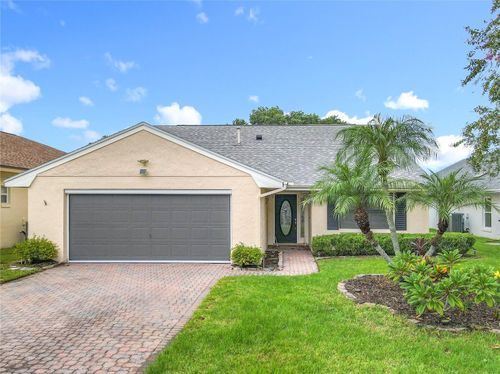 560 Saint Andrews Rd, WINTER HAVEN, FL, 33884-1243 | Card Image