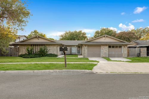 07-1005-07 Boling Brook St, San Antonio, TX, 78245-1601 | Card Image