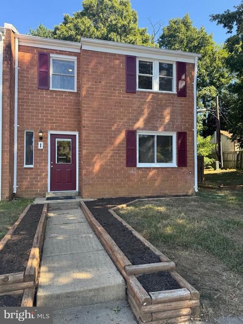 1 Oak Dr, STAFFORD, VA, 22554-5048 | Card Image