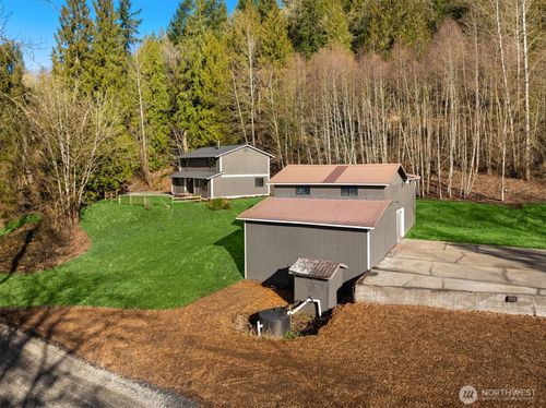 10304 296th Ave Ne, Carnation, WA, 98014-9009 | Card Image