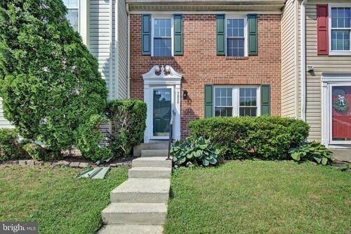 7836 Foxfarm Ln, GLEN BURNIE, MD, 21061-6323 | Card Image