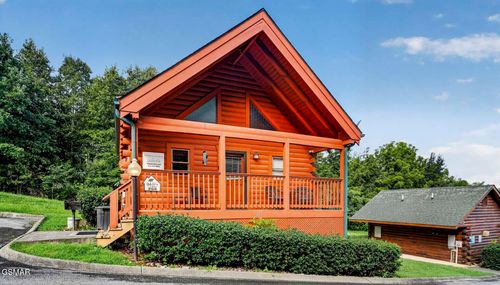 208 Moose Ridge Way, Pigeon Forge, TN, 37863 | Card Image