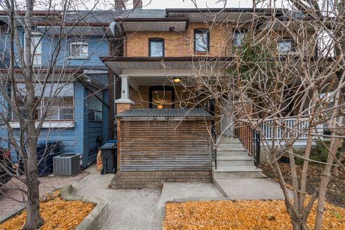 4 Adrian Ave, Toronto, ON, M6N1A1 | Card Image