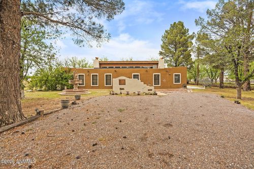 1015 Lister Dr, La Mesa, NM, 88044-9697 | Card Image