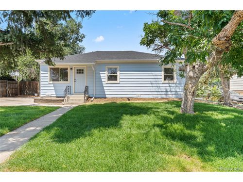 2091 Oak Pl, Thornton, CO, 80229-4601 | Card Image