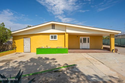 2005 Livesay St, Anthony, NM, 88021-8112 | Card Image