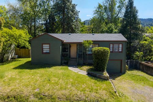 1628 Parker St, Ashland, OR, 97520-2306 | Card Image