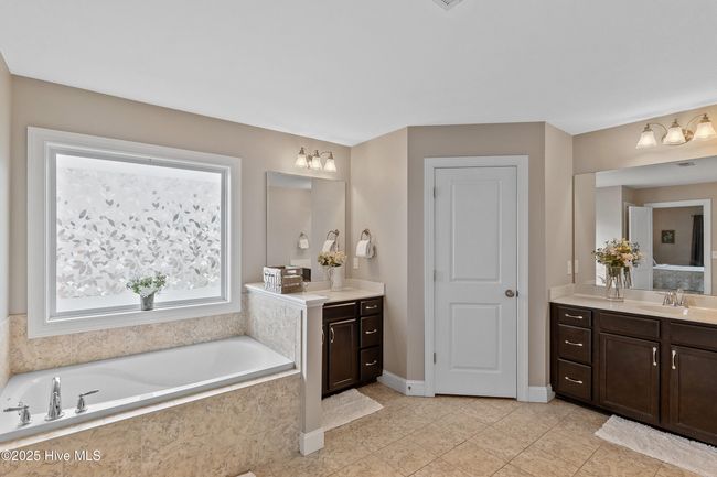 433 Landsdowne Cir, House other with 4 bedrooms, 3 bathrooms and 2 parking in Hampstead NC | Image 35