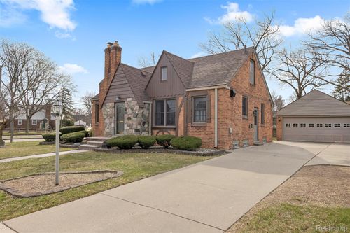 23211 Myrtle St, Dearborn, MI, 48128-1761 | Card Image