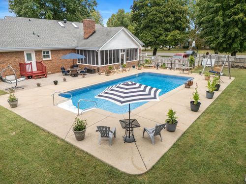 707 Banner Dr, Murfreesboro, TN, 37129-5251 | Card Image