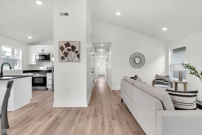 2041 N Dexter St, House other with 3 bedrooms, 2 bathrooms and null parking in Indianapolis IN | Image 5