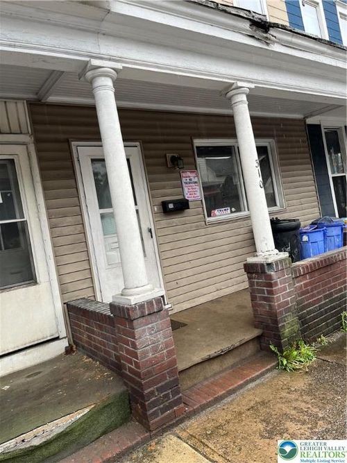 310 E Broad St, Tamaqua, PA, 18252-2130 | Card Image