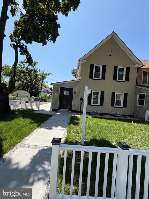 Residential in BROOKLAWN 2