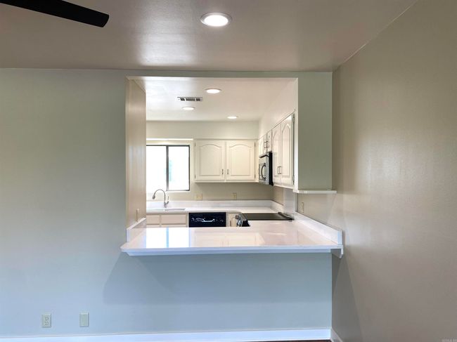 1808 W Main St, Home with 2 bedrooms, 2 bathrooms and null parking in Heber Springs AR | Image 7