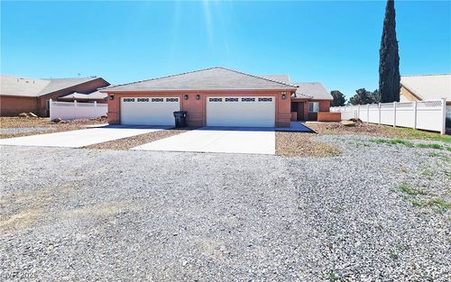 1221 Bourbon St, Pahrump, NV, 89048-5638 | Card Image