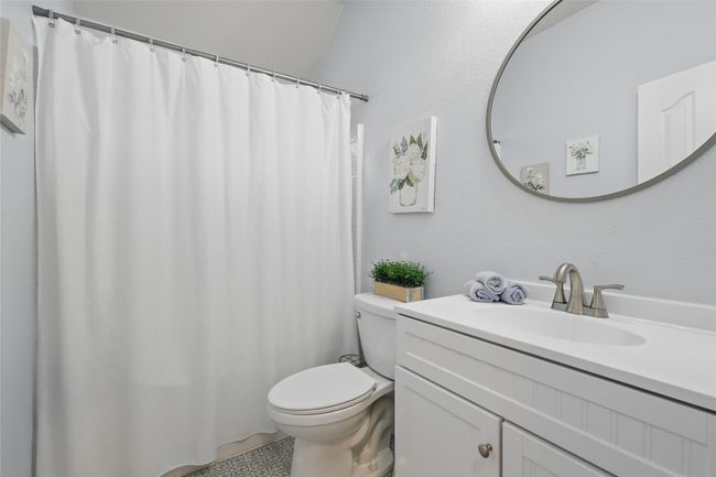 Full bath featuring vanity and a shower with curtain | Image 30