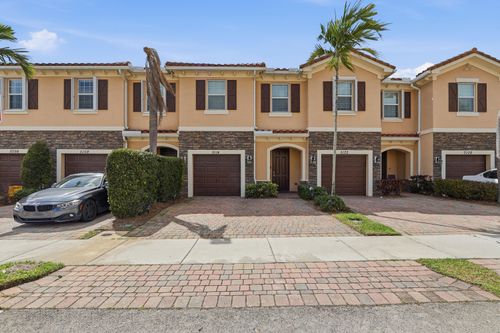 5114 Ashley River Rd, West Palm Beach, FL, 33417-8346 | Card Image