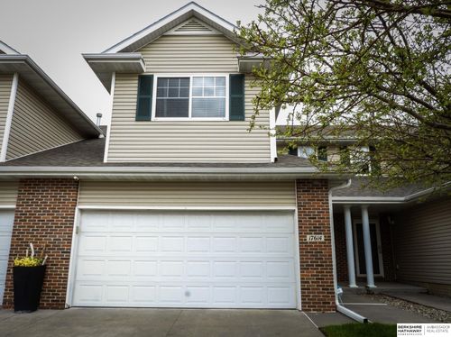 17614 Parker Plz, Omaha, NE, 68118-6039 | Card Image