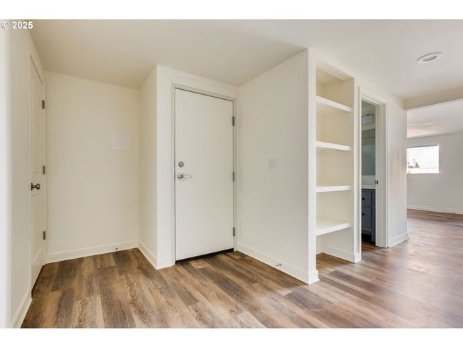 2747 Ne Bryant St, House other with 5 bedrooms, 2 bathrooms and 1 parking in Portland OR | Image 18
