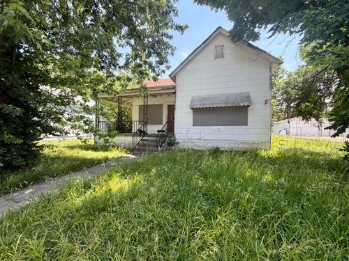 620 S Douglas Ave, Springfield, MO, 65806-2918 | Card Image