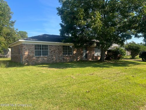 400 Larosa Road, Long Beach, MS, 39560 | Card Image