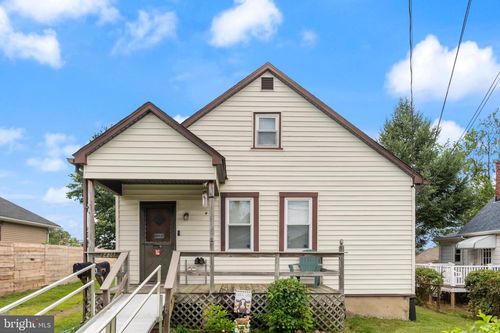 8438 Church Rd, PASADENA, MD, 21122-2883 | Card Image