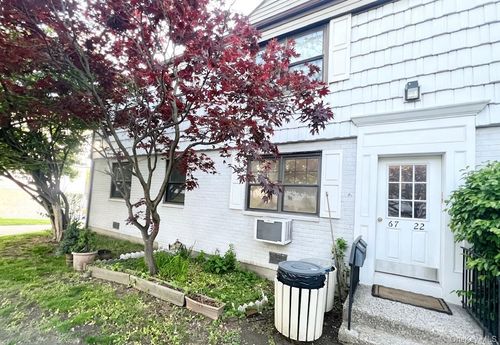 a-6722 136th Street, New York, NY, 11367 | Card Image