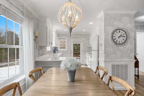 32-32 Carleton St, Onset, MA, 02558-1400 | Card Image