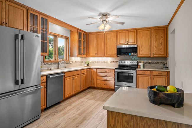 674 Mound Ave, House other with 4 bedrooms, 2 bathrooms and null parking in Shoreview MN | Image 6