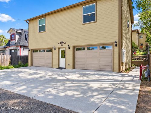 344 S Marina St, Prescott, AZ, 86303-4322 | Card Image